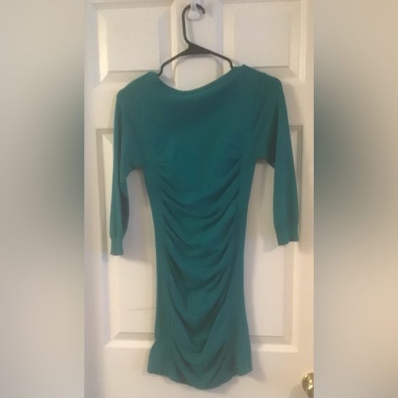 Long Sleeve Short Guess Dress - Picture 5 of 5